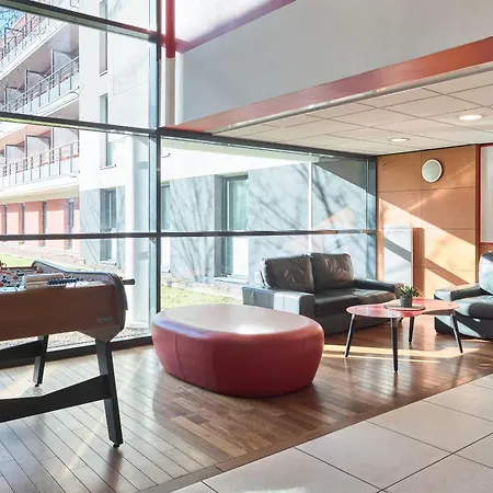 Appart'City Versailles Saint Cyr l'Ecole-3